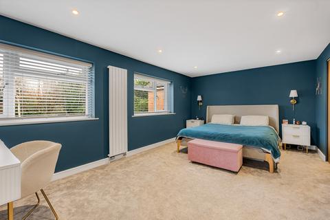 5 bedroom detached house for sale, Ickleford SG5