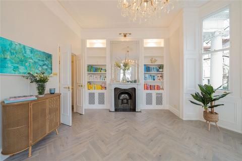 2 bedroom flat for sale, Palace Gardens Terrace, London W8