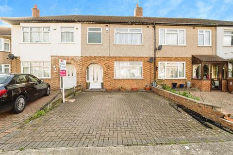 undefined, Westlyn Close, Rainham