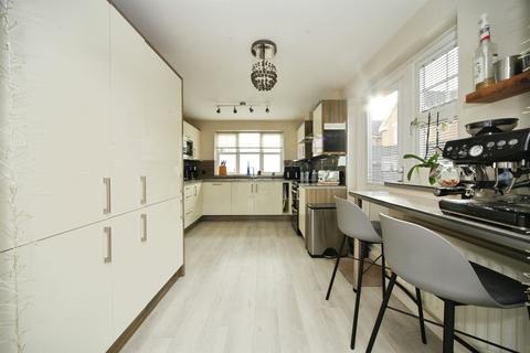 undefined, Randall Drive, Toddington, Dunstable