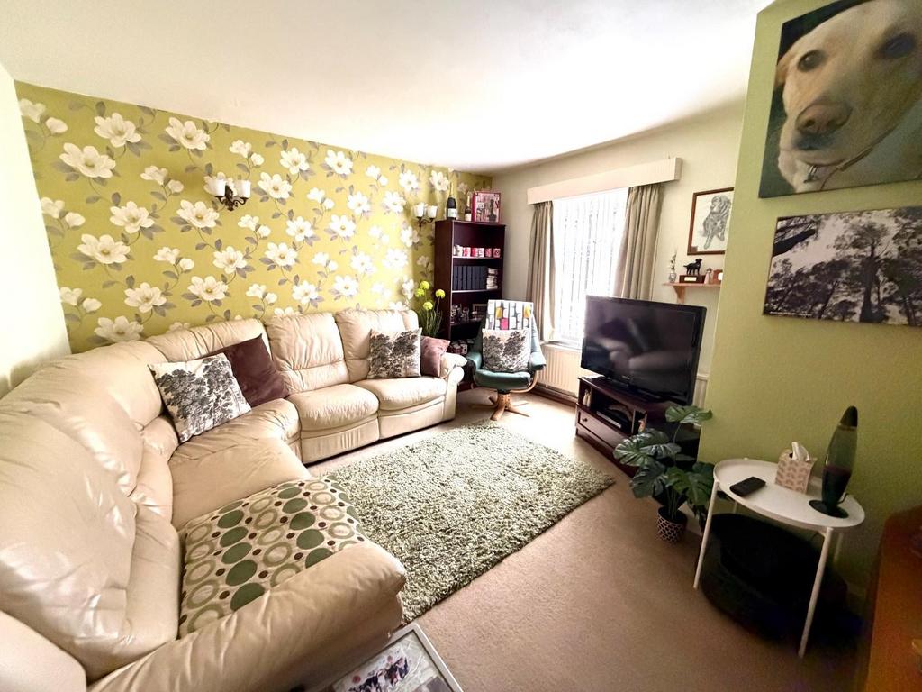 Living Room.JPG
