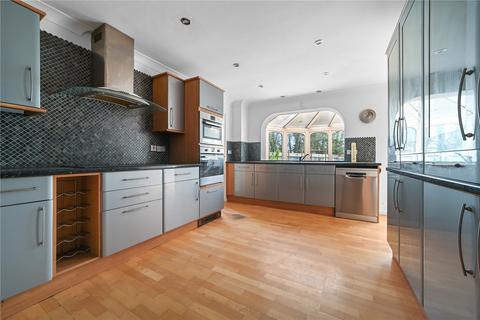 4 bedroom detached house for sale, Penningtons, Bishop's Stortford, Hertfordshire, CM23