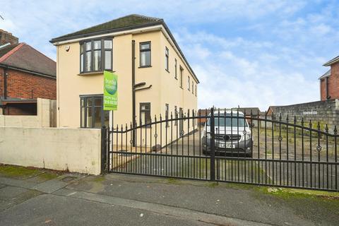 4 bedroom detached house for sale, Millfield Road, Ilkeston