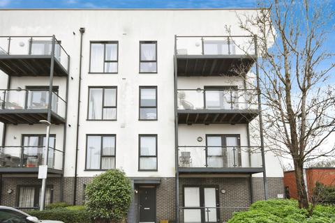 1 bedroom apartment for sale, Safflower Lane, Romford