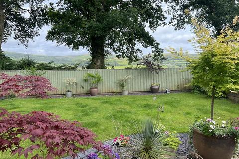 4 bedroom detached house for sale, Fforest Fach, Tycroes, Ammanford