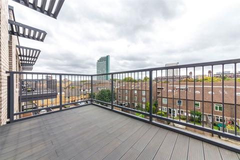 1 bedroom flat to rent, Grove Street, London SE8