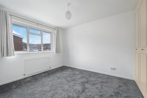 3 bedroom house for sale, Fullwell Avenue, Ilford