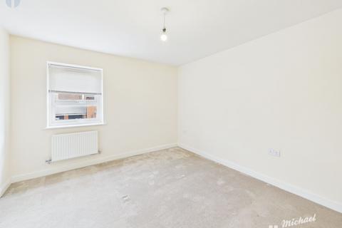 3 bedroom semi-detached house for sale, Herald Street, Kingsbrook