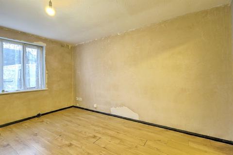 undefined, Bordeaux Close, Northampton