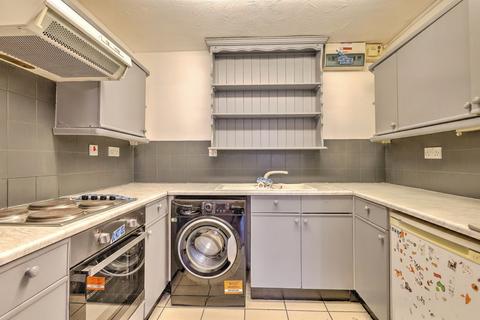 undefined, Bordeaux Close, Northampton