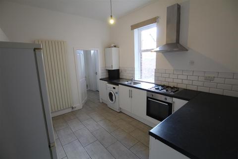 undefined, Wingrove Avenue, Newcastle Upon Tyne NE4