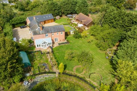 5 bedroom detached house for sale, Oak Road, Halstead, CO9