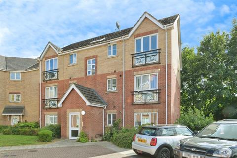 2 bedroom flat for sale, Shankley Way, Northampton