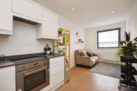 1 bedroom apartment for sale, Hubert Road, Brentwood
