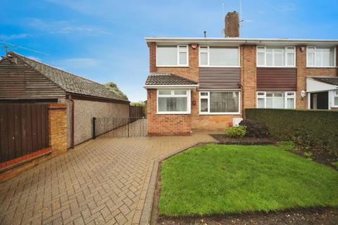 Englefield, Luton