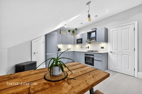 1 bedroom flat for sale, The Avenue, Surbiton