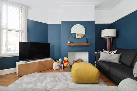 3 bedroom terraced house for sale, Cross Street, Bristol
