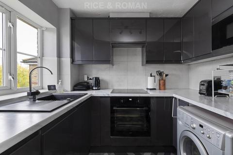 2 bedroom apartment for sale, Kingston, Kingston Upon Thames KT2