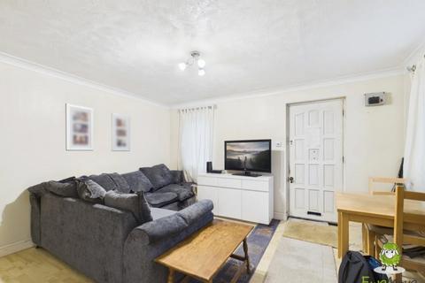 undefined, Mahler Close, Basingstoke, Hampshire, RG22