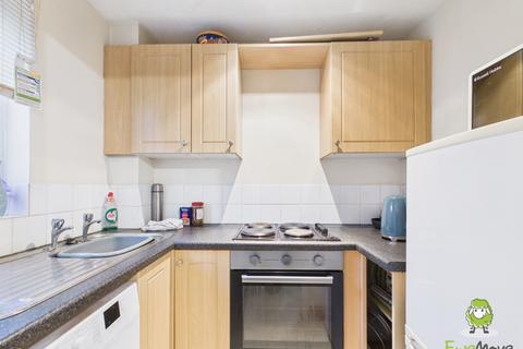 undefined, Mahler Close, Basingstoke, Hampshire, RG22