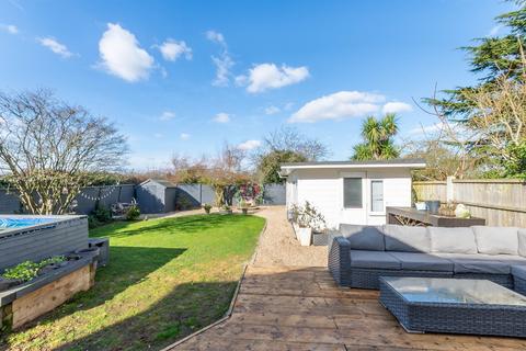 4 bedroom semi-detached house for sale, London Road, MALDON