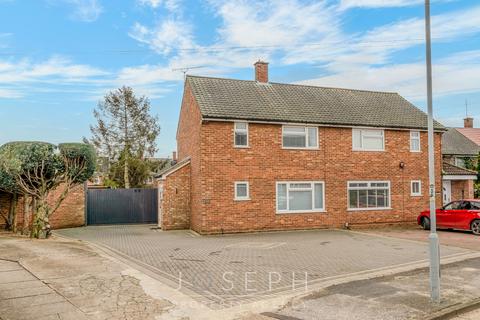 Dunlin Road, Ipswich, IP2