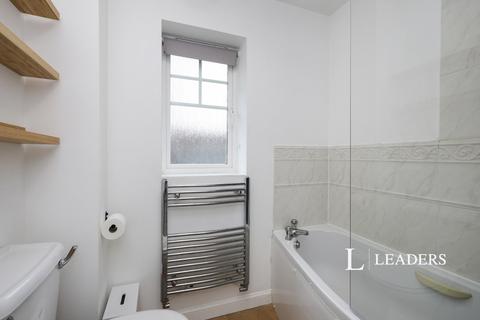 undefined, Whitehill Close, Eastbourne, BN20