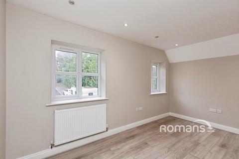 undefined, Crescent Drive, Aldershot, Hampshire, GU12