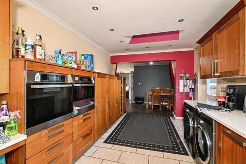 3 bedroom detached bungalow for sale, Oldfield Close, Maidstone