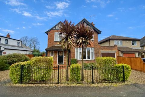 3 bedroom detached house for sale, Fletton Avenue, Peterborough