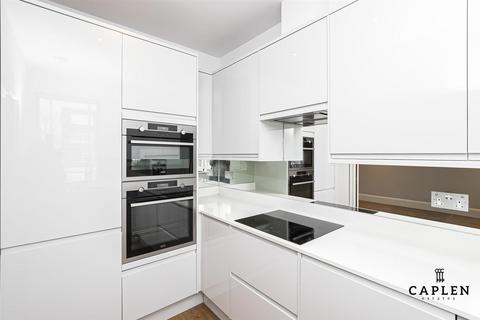1 bedroom apartment to rent, 32 Palmerston Road, Buckhurst Hill