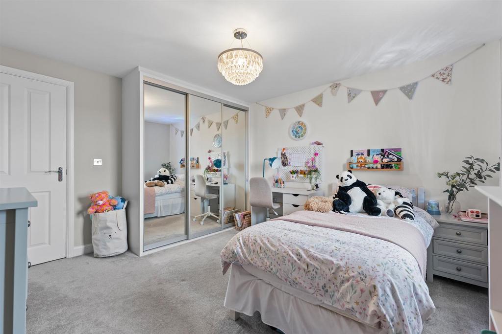6 Dunsmore Avenue-17.jpg