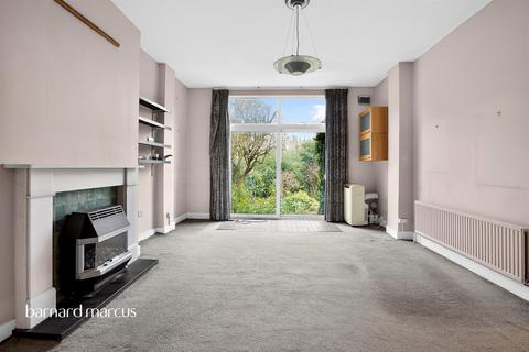 2 bedroom apartment for sale, Dukes Avenue, London