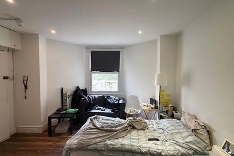 1 bedroom flat for sale, Flat 1, 1 Upper Grove, South Norwood, London, SE25 6JX