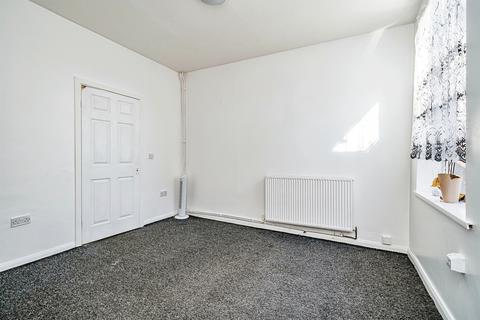 4 bedroom end of terrace house for sale, New Road, Dudley