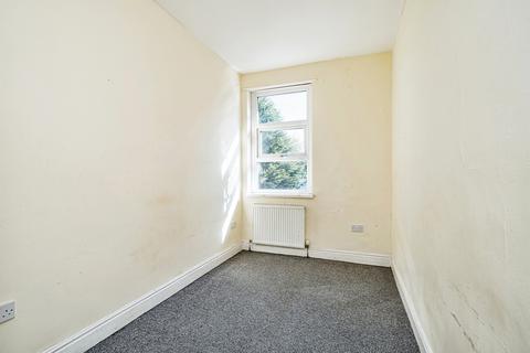 4 bedroom end of terrace house for sale, New Road, Dudley