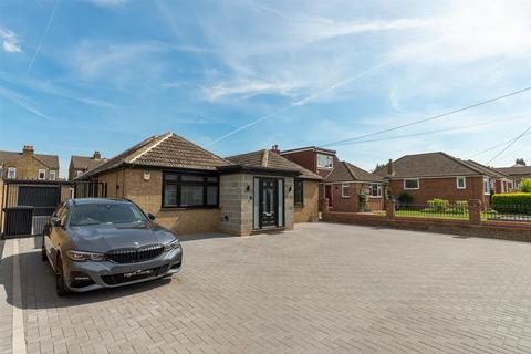 4 bedroom detached bungalow for sale, Springfield Road, Larkfield