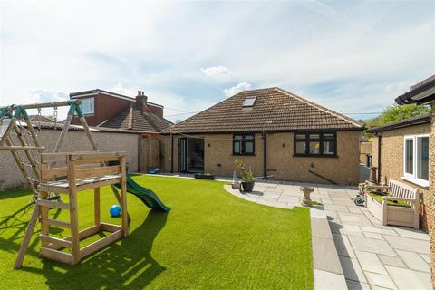 4 bedroom detached bungalow for sale, Springfield Road, Larkfield