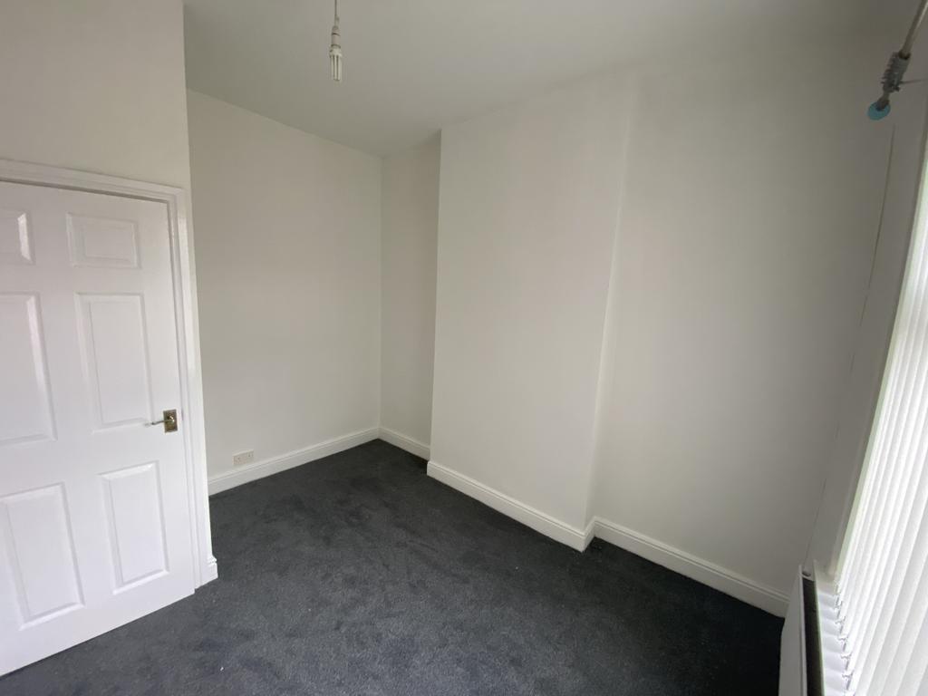 Three Bedroom Semi Detached - Fairfield,...