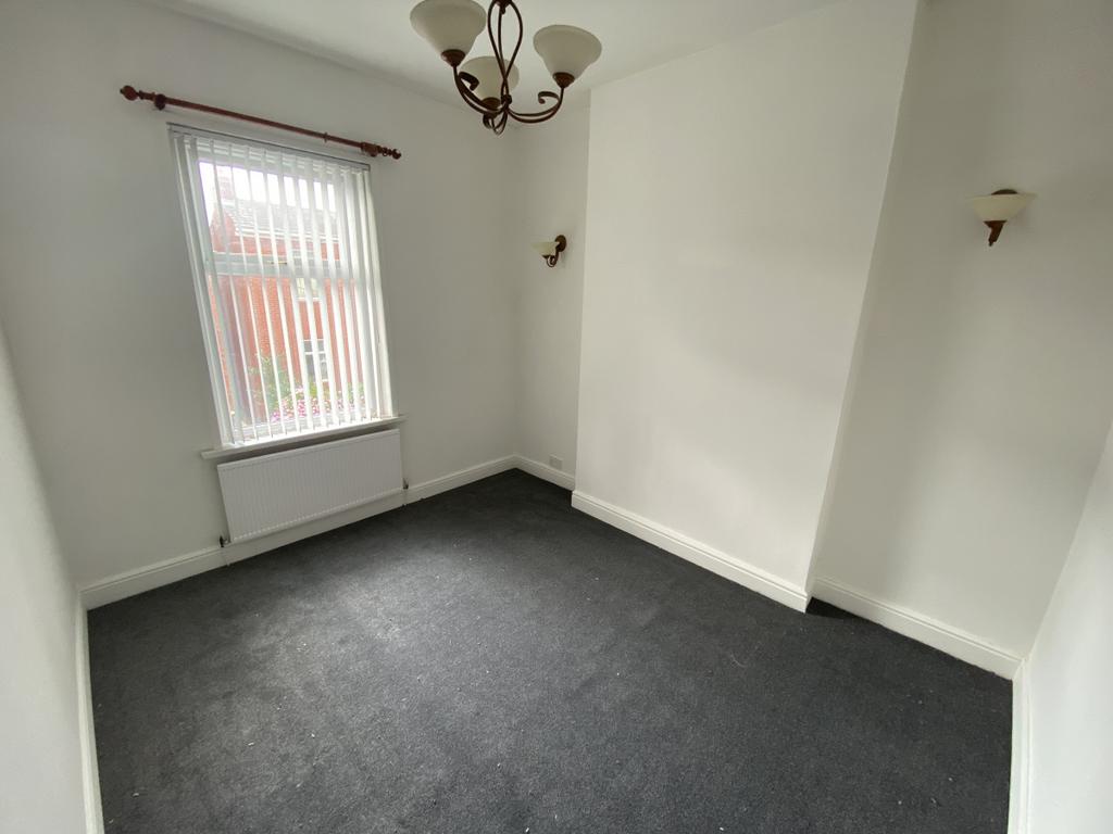 Three Bedroom Semi Detached - Fairfield,...