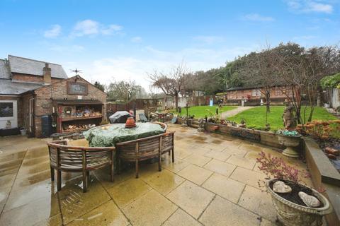 undefined, Lynch Hill, Kensworth, Dunstable