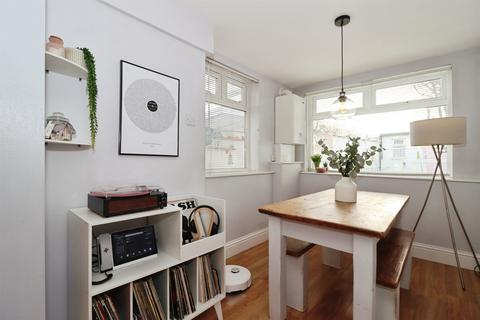 4 bedroom terraced house for sale, Courtney Road, Bristol