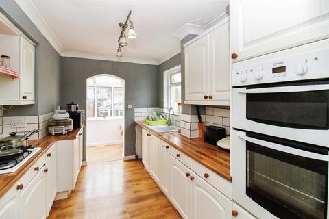 3 bedroom end of terrace house for sale, Bramble Close, Torquay