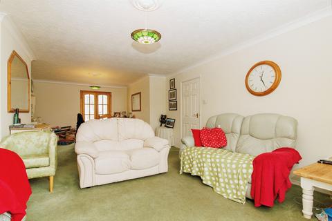 3 bedroom end of terrace house for sale, Bramble Close, Torquay