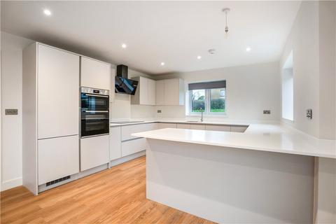4 bedroom detached house to rent, Toddington, Cheltenham, Gloucestershire, GL54