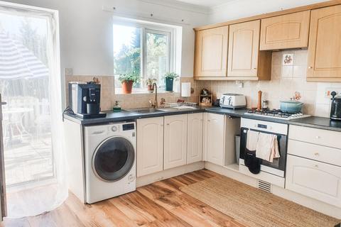 2 bedroom detached bungalow for sale, Rossmore Road, Poole