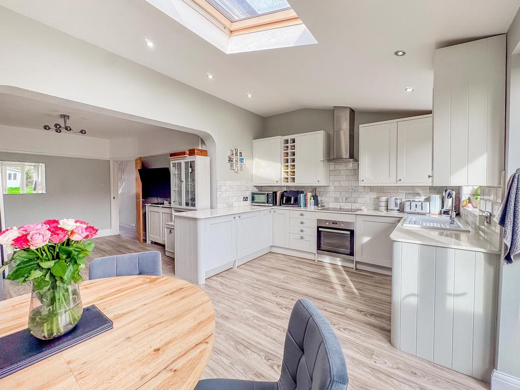 Kitchen/Family Room