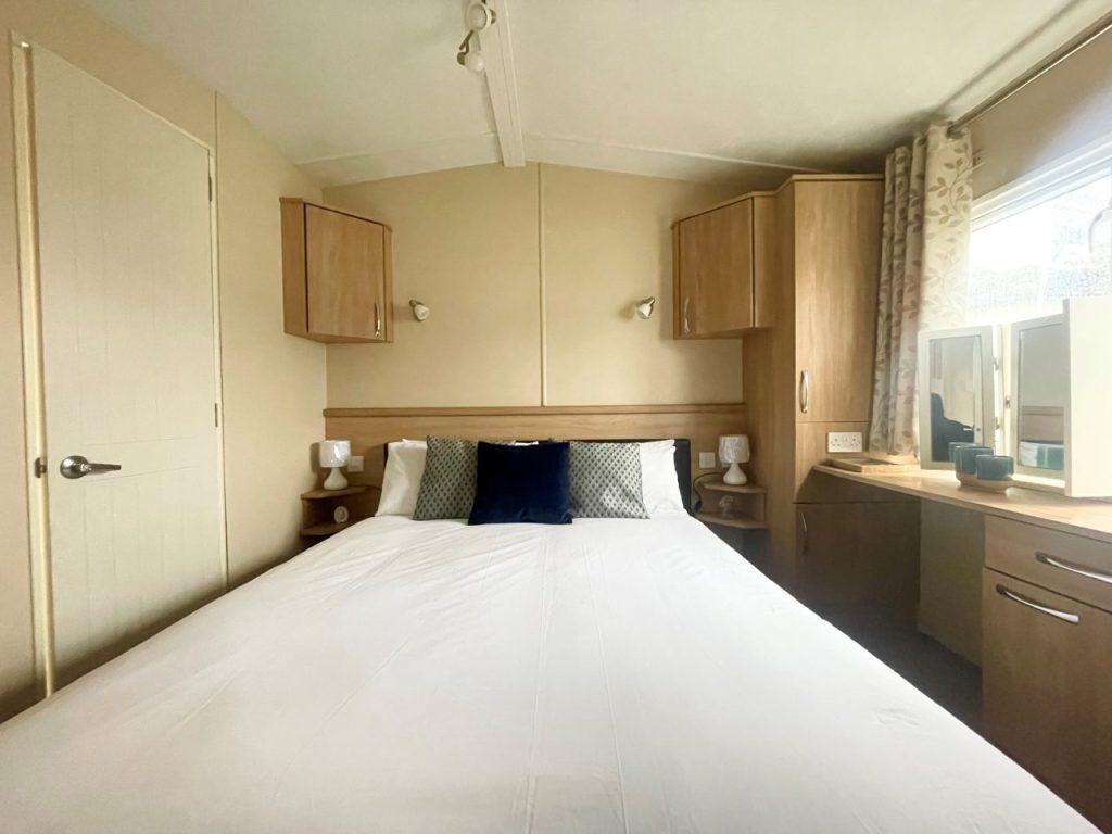 Victory Vermont at Broadland Sands Holiday Park