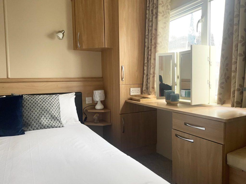 Victory Vermont at Broadland Sands Holiday Park