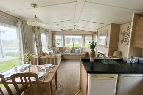2 bedroom park home for sale, Broadland Sands Holiday Park